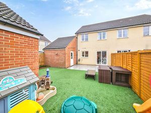 Photo 2- click for photo gallery